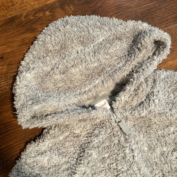 Cat & jack gray soft fluffy pajama size L 10/12 - Picture 2 of 7